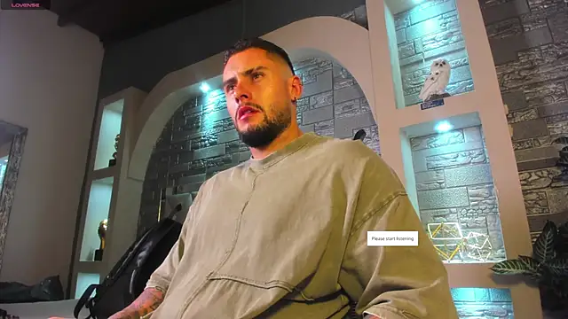 Snapshot of dominic_de_luca chatting on September 20, 2:56 am dominic de luca online show from September 20, 2:56 am