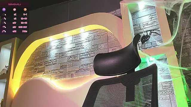 Snapshot of dominic_de_luca chatting on October 30, 3:30 am dominic de luca online show from October 30, 3:30 am