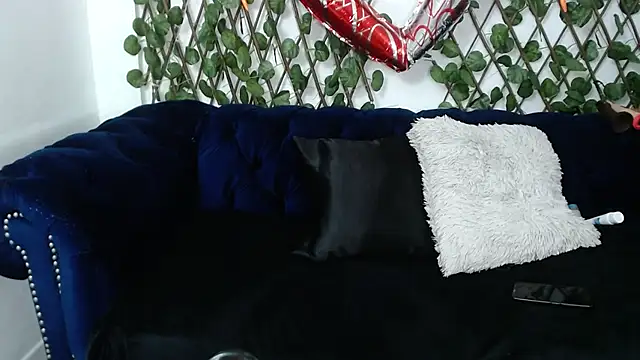 Snapshot of Naia69 chatting on September 22, 11:45 am Naia69 online show from September 22, 11:45 am