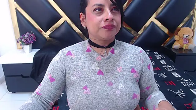 Snapshot of Naia69 chatting on October 9, 11:52 am Naia69 online show from October 9, 11:52 am