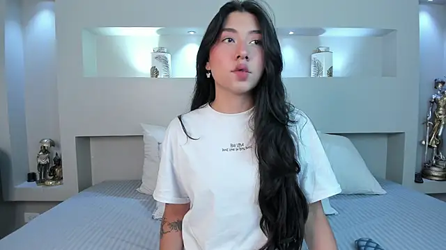 Snapshot of MeryCoors chatting on September 19, 1:01 pm MeryCoors online show from September 19, 1:01 pm