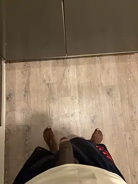 Trhge253 online show from March 14, 11:21 pm