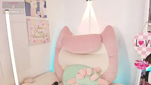 justonecute online show from May 10, 3:44 am