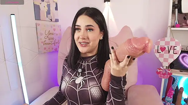 justonecute online show from May 19, 2:07 am