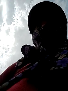 CoMay003 online show from October 12, 7:29 am