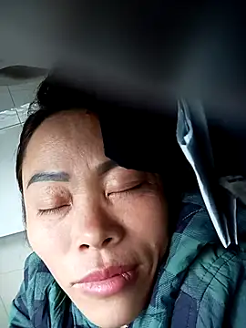 CoMay003 online show from November 27, 7:10 am