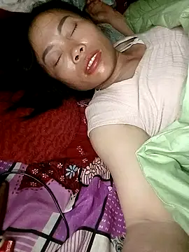 CoMay003 online show from May 7, 9:31 pm