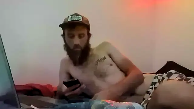 Snapshot of poonwolf chatting on October 3, 2:08 am poonwolf online show from October 3, 2:08 am