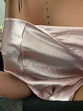 samiacooper25 online show from May 14, 10:49 pm