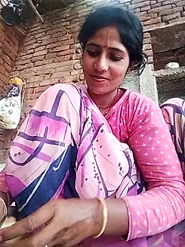 Snapshot of MISS-KAYA chatting on October 25, 2:08 am MISS-KAYA online show from October 25, 2:08 am