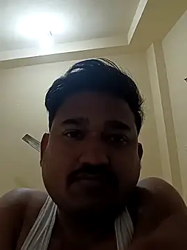 Snapshot of VadodaraBBC chatting on December 2, 4:57 pm VadodaraBBC online show from December 2, 4:57 pm