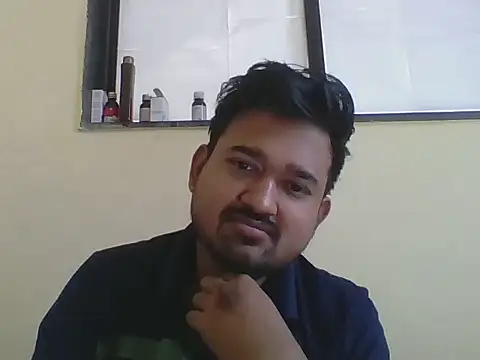 Snapshot of VadodaraBBC chatting on December 14, 5:46 am VadodaraBBC online show from December 14, 5:46 am