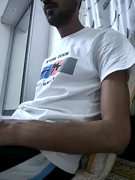 Snapshot of fckboy987 chatting on March 11, 3:29 pm fckboy987 online show from March 11, 3:29 pm