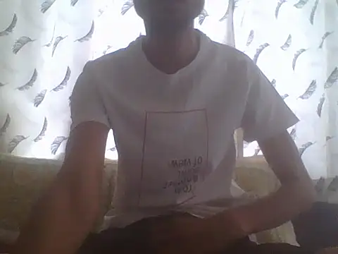 Snapshot of fckboy987 chatting on March 22, 11:57 am fckboy987 online show from March 22, 11:57 am