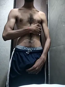 Snapshot of fckboy987 chatting on April 4, 7:17 am fckboy987 online show from April 4, 7:17 am