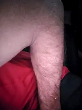 Snapshot of Romance32 chatting on January 15, 4:50 am Romance32 online show from January 15, 4:50 am