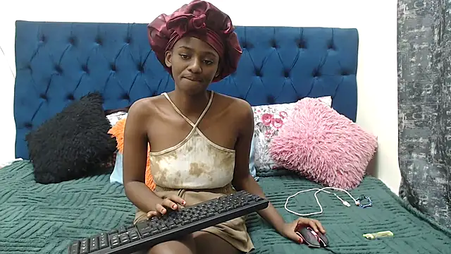 SWEET BABYFACE online show from September 19, 2:07 pm