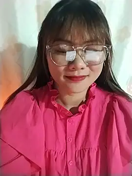 Snapshot of Sisi_dy01 chatting on July 2, 2:11 am Sisi dy01 online show from July 2, 2:11 am