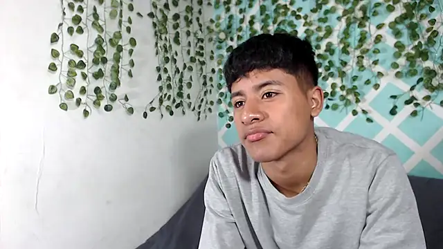 sebas boys577 online show from September 13, 1:44 pm