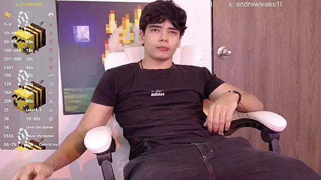 an drew18 online show from May 1, 1:37 pm