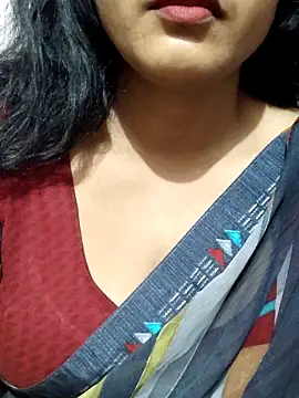 Snapshot of spicysuhana chatting on March 3, 12:17 am spicysuhana online show from March 3, 12:17 am