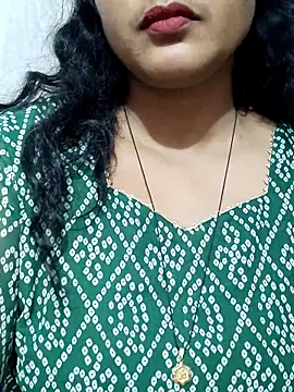 Snapshot of spicysuhana chatting on March 8, 5:39 pm spicysuhana online show from March 8, 5:39 pm