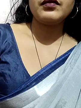 Snapshot of spicysuhana chatting on May 4, 9:16 am spicysuhana online show from May 4, 9:16 am