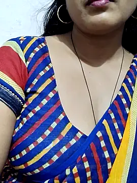 Snapshot of spicysuhana chatting on May 13, 12:57 pm spicysuhana online show from May 13, 12:57 pm