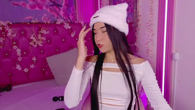 Snapshot of _SPECTRA chatting on November 27, 8:00 pm SPECTRA online show from November 27, 8:00 pm