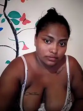 Cristal hott1 online show from March 18, 8:45 pm