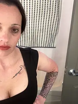 VisibleGiver online show from October 15, 4:12 am