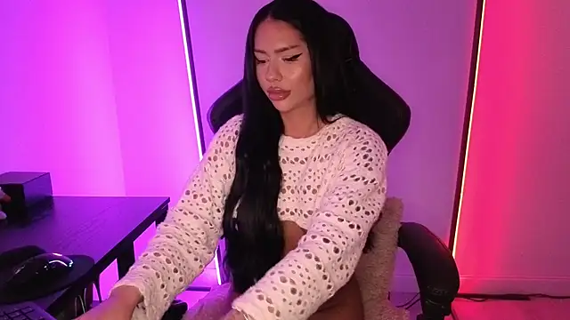 alisonrouge online show from January 10, 8:21 pm