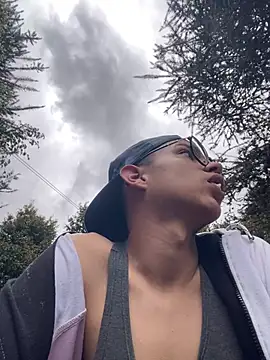 diegoand0911 online show from July 22, 5:16 pm