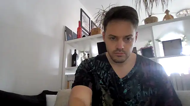 bigcockjohnxxxxx online show from December 3, 12:25 pm