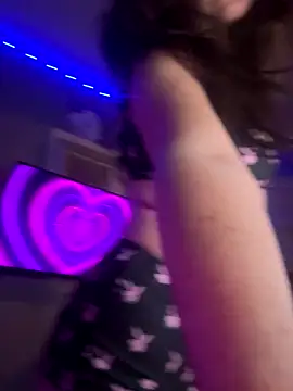 goddessmissmia online show from October 24, 6:43 am