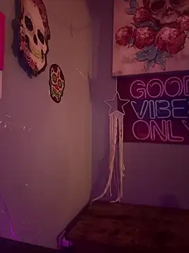 goddessmissmia online show from March 1, 11:01 am