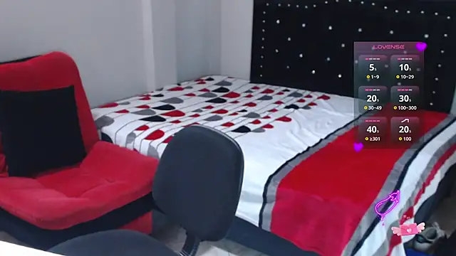 Snapshot of Angel_Megan chatting on September 19, 12:06 pm Angel Megan online show from September 19, 12:06 pm