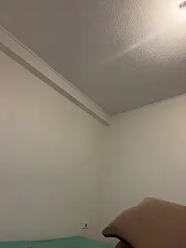 princesaliay online show from March 26, 10:54 am