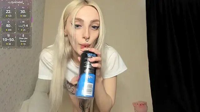 succubantra online show from February 21, 12:50 pm