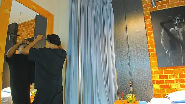 AlanCutee online show from November 18, 11:36 am