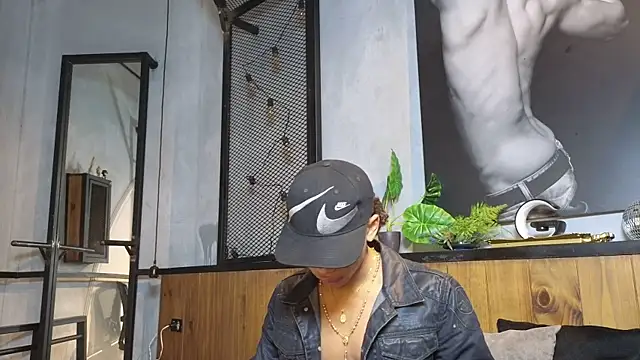 AlanCutee online show from April 26, 12:36 pm