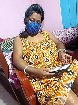 Cute-Swewty online show from November 11, 1:44 pm