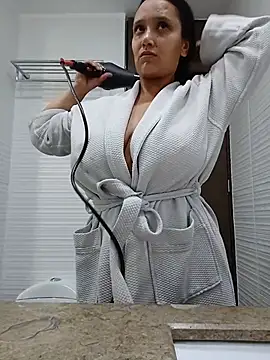 Esmeralda333 online show from May 13, 2:03 pm