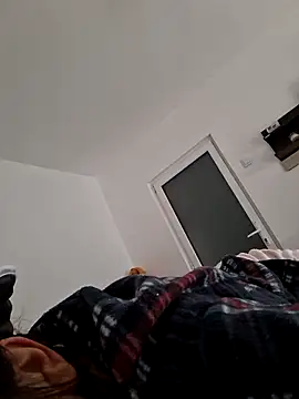 Snapshot of Anayssa_ chatting on March 16, 7:12 am Anayssa online show from March 16, 7:12 am