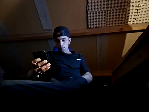 Snapshot of kompiee chatting on October 1, 10:38 pm kompiee online show from October 1, 10:38 pm