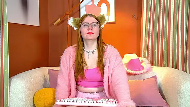 Snapshot of AliceAllisons chatting on September 26, 6:34 pm AliceAllisons online show from September 26, 6:34 pm