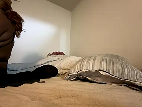 KANDIS864 online show from October 22, 3:40 am