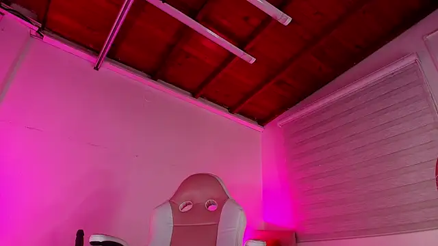 emma madi online show from September 24, 11:57 am