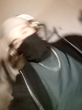 Kaosmikey online show from February 6, 10:46 pm