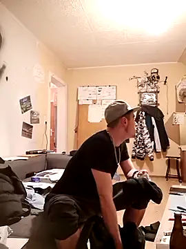 Kaosmikey online show from February 8, 4:21 pm